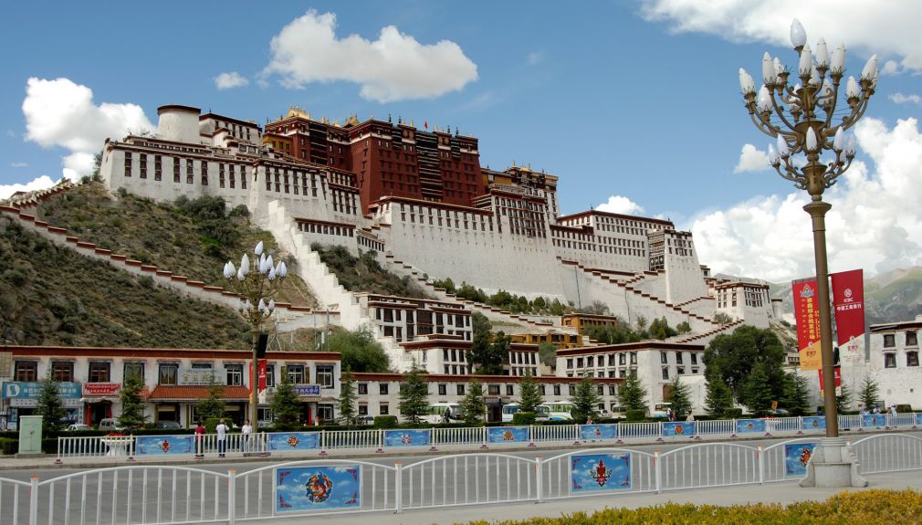 tibet, china, motorrad, motorradreisen, touren, gruppenreise, rundfahrten, enfield, preiswert, günstig, Chengdu, Lhasa, Tsedang, Gyantse, Sakya, Tingri, Mount Everest, Shigatse, Damxhung, Lhasa