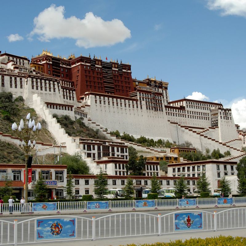 tibet, china, motorrad, motorradreisen, touren, gruppenreise, rundfahrten, enfield, preiswert, günstig, Chengdu, Lhasa, Tsedang, Gyantse, Sakya, Tingri, Mount Everest, Shigatse, Damxhung, Lhasa